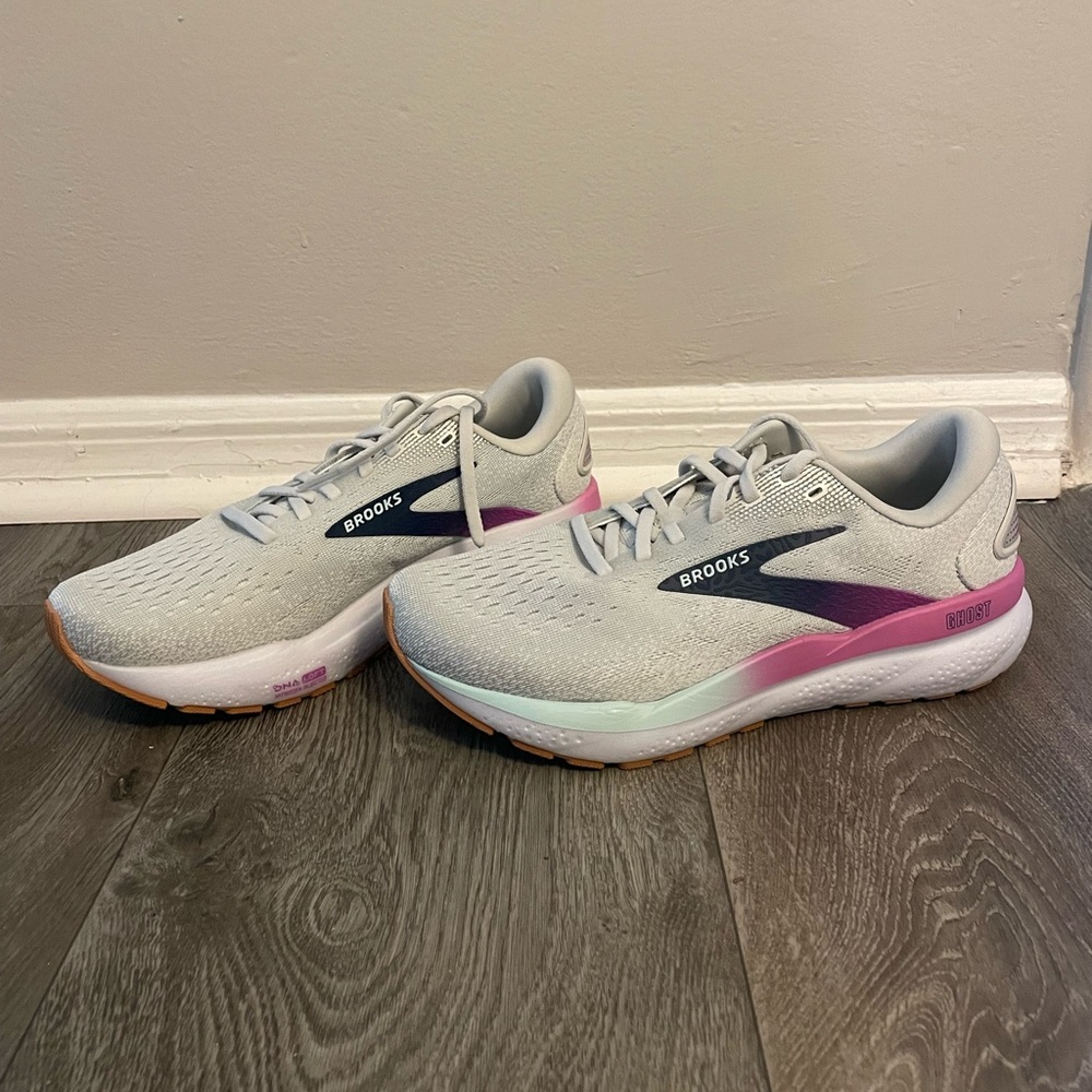 Brooks | Ghost 16 size 7.5